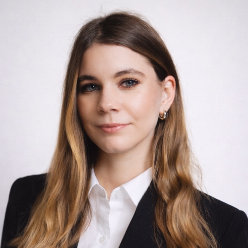 Profile picture of Niki Simon